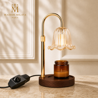 Lampe chauffe-bougie à variateur champagne, base noyer – Maison Milaya Paris