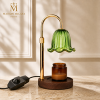 Lampe chauffe-bougie à variateur vert émeraude, base noyer – Maison Milaya Paris