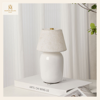 Lampada da tavolo in ceramica retrò — Bianco | Maison Milaya