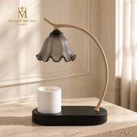 Lampe chauffe-bougie à abat-jour en verre gris fumé et base noire